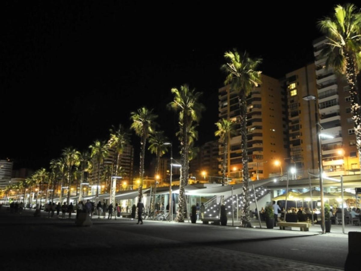 Apartamento Malagueta 1 Linea Playa Centro Малага Екстериор снимка